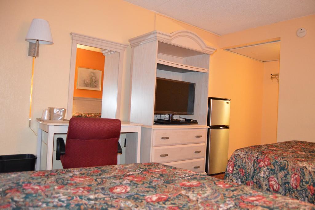 Travelers Inn South Brunswick Terrace Exteriör bild